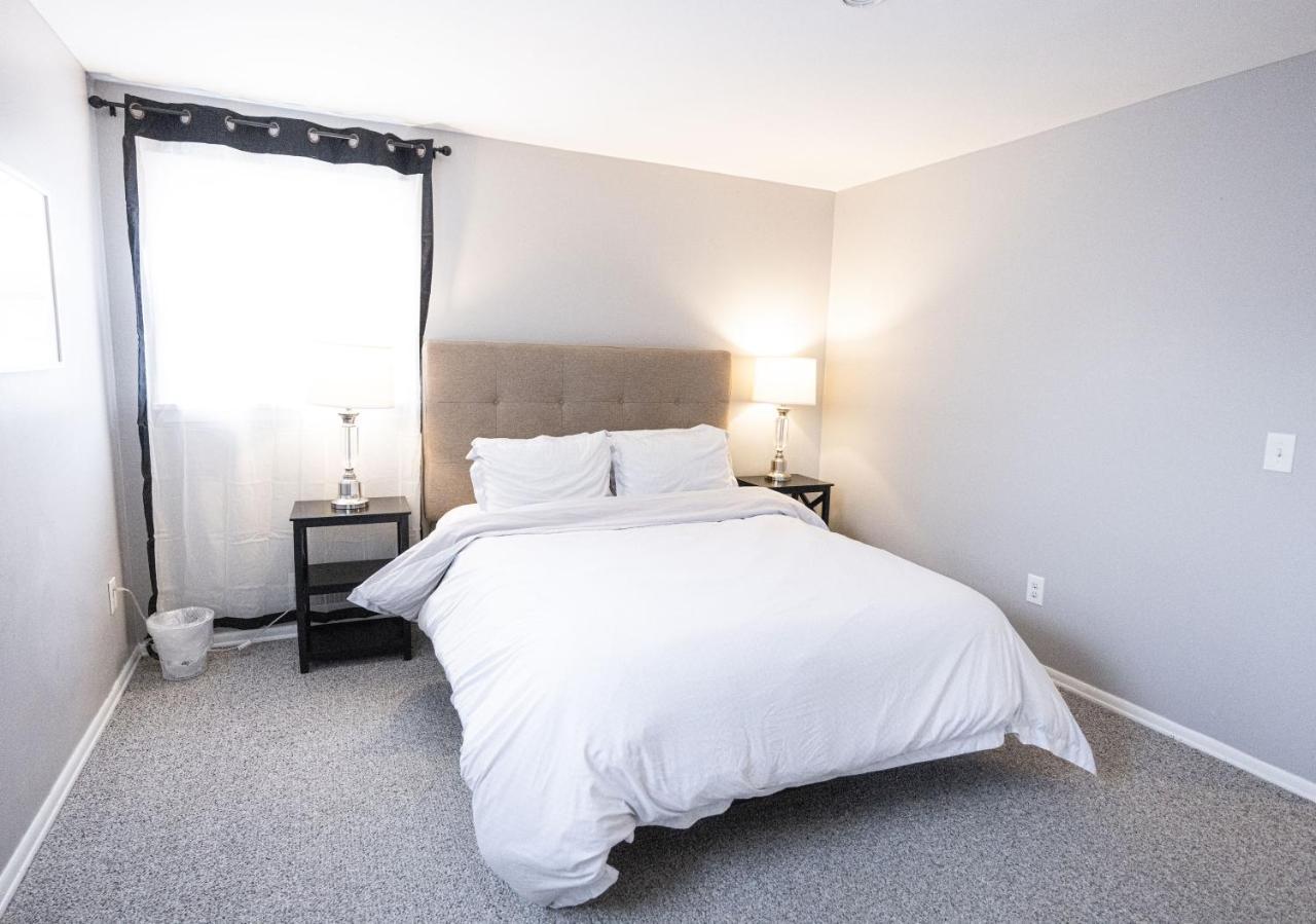 Cheerful Home With Free Parking And Wifi Rochester Exterior foto